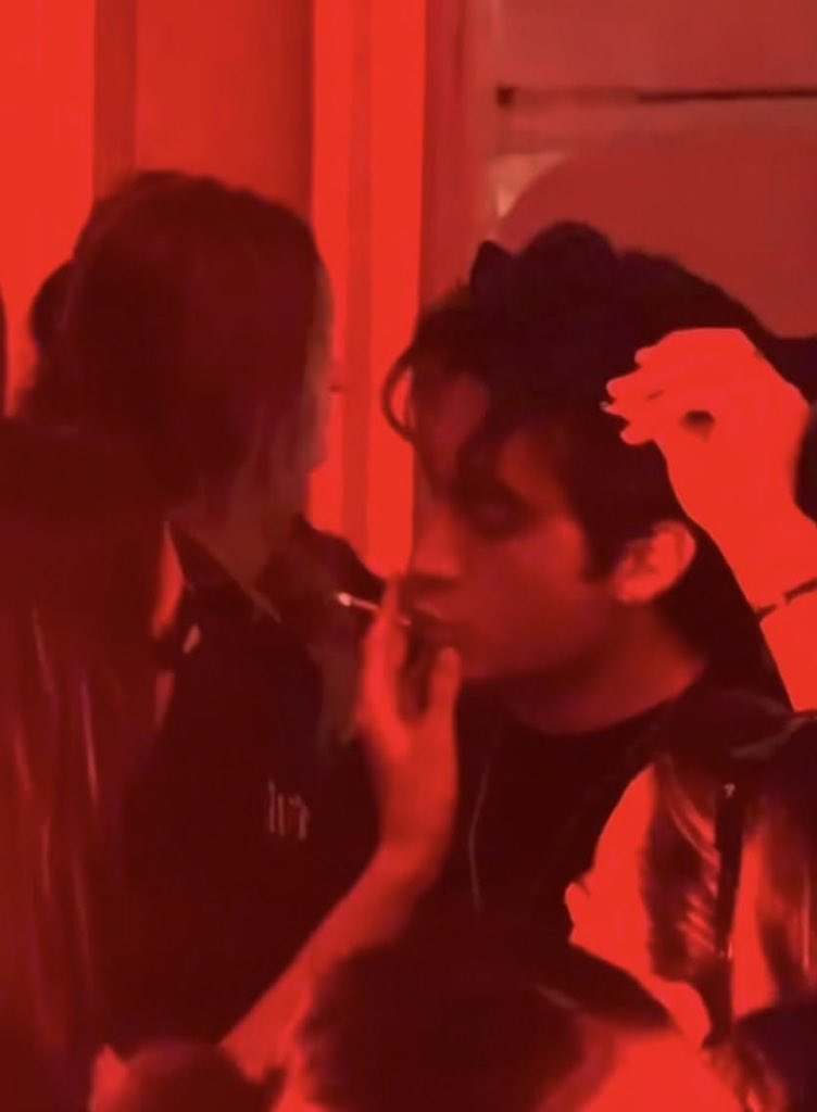 half breed demon🐍 tweet media