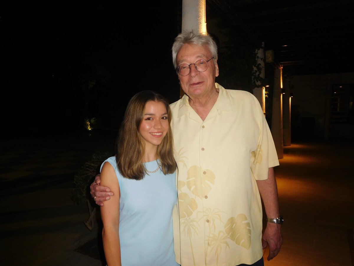 Marisa🇻🇦🩰 tweet media