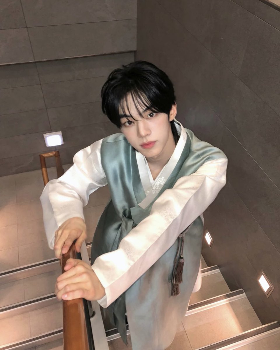 🐈‍⬛ tweet media