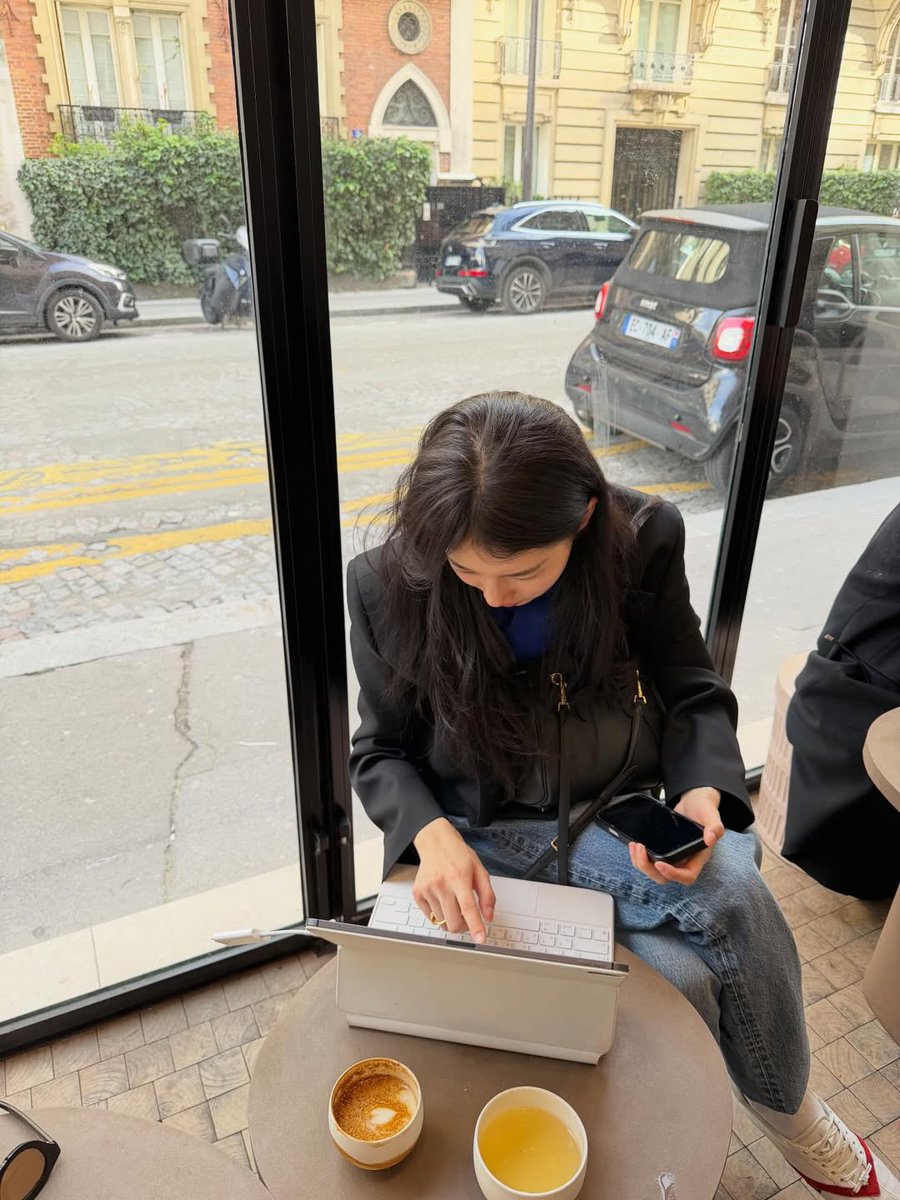 𝖡𝖺𝖾. tweet media