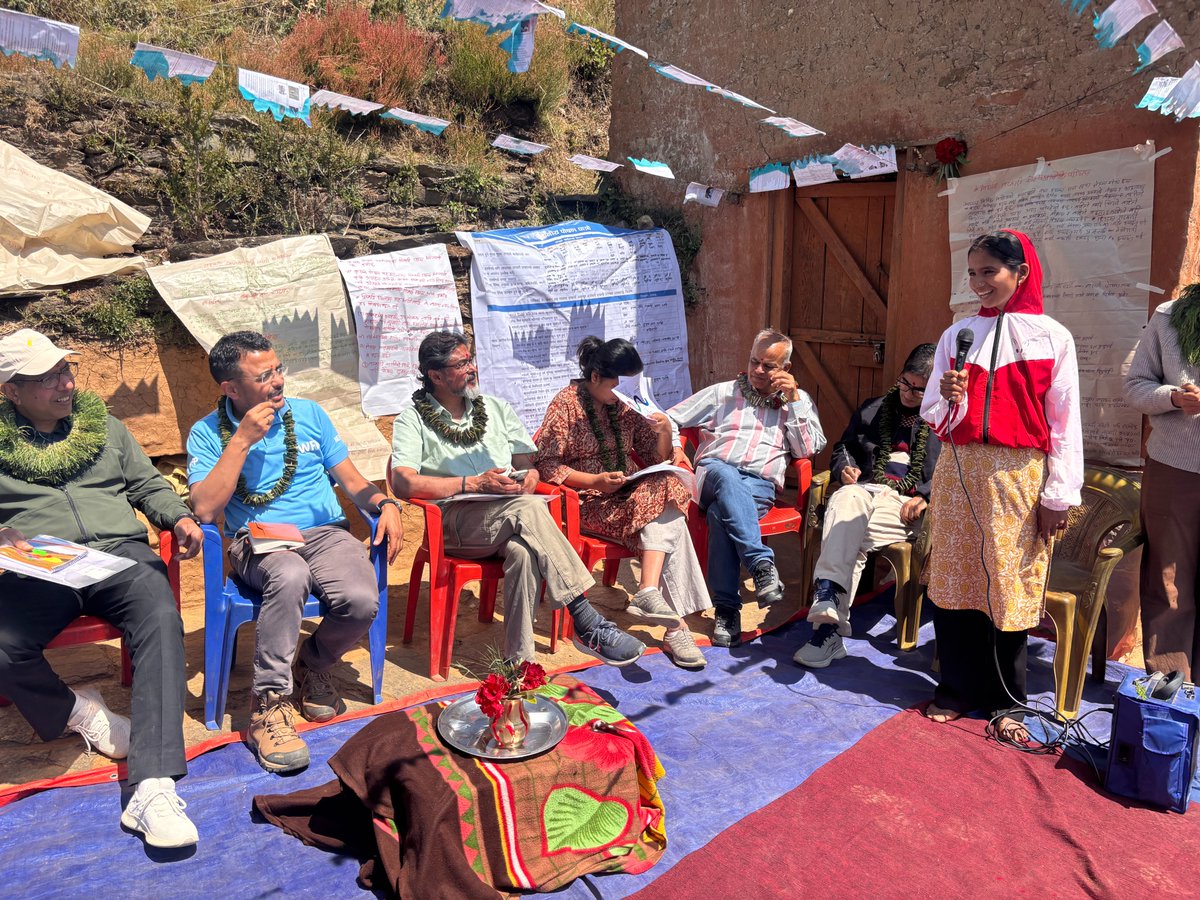 WFP_Nepal's tweet photo. Thriving women farmers=flourishing families

Through Farmer Nutrition Schools, women farmers are learning improved cultivation, cooking &amp; nutrition practices-boosting household diets &amp; resilience

Together, with, @ADB_HQ &amp; @MoALD_Nepal, @WFP_Nepal is helping transform communities https://t.co/Exl5XrREsv
