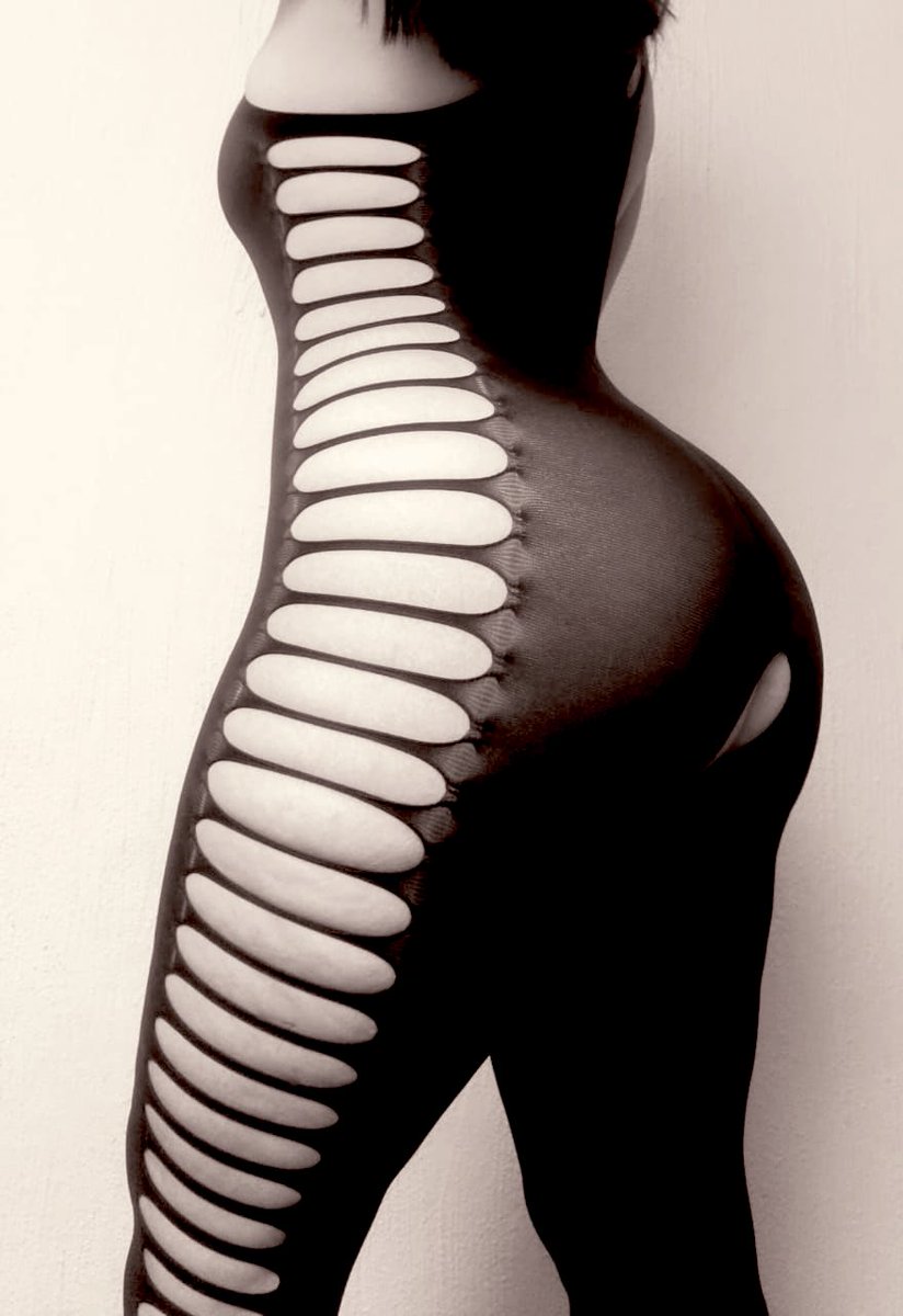 Ana & Rodrigo 🖤 tweet media