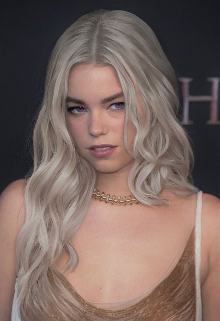 🐴 L O B O C O P 🦬 tweet media