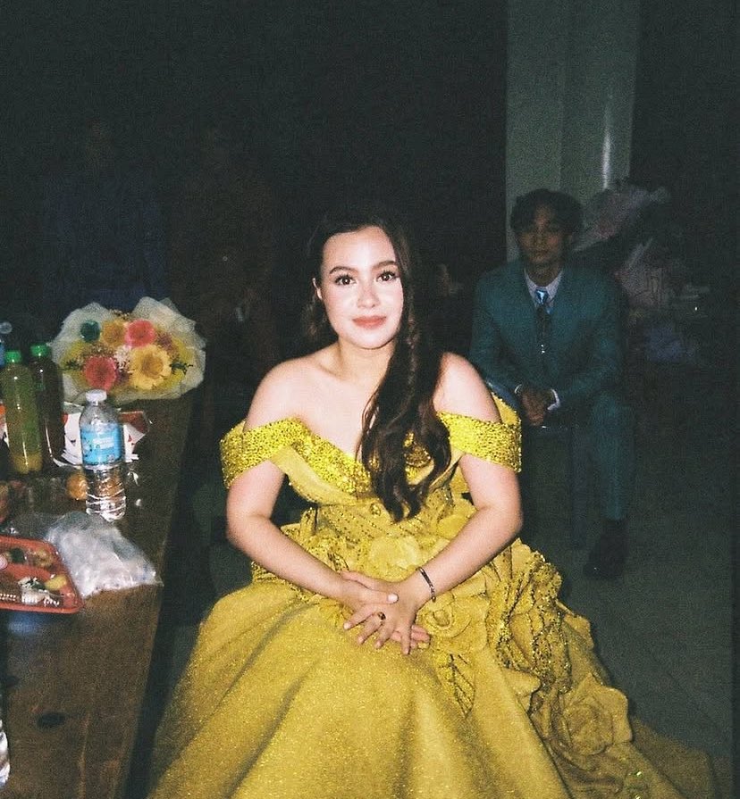 the thing is, yellow is really my least favorite color but eversince it became krystal’s representative color, somehow i found myself being drawn to it na and everytime i see smth yellow, si tala na agad una kong naiisip 🥹💛

#KrystalMejes