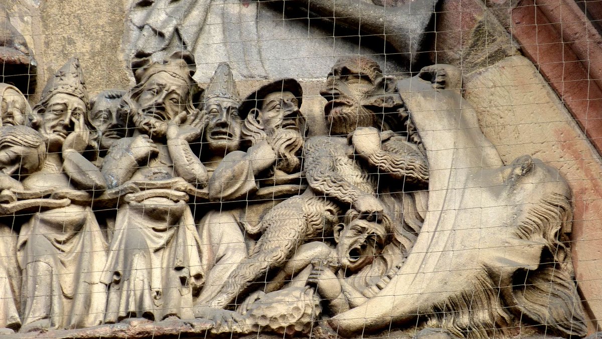 RoboSnop tweet media