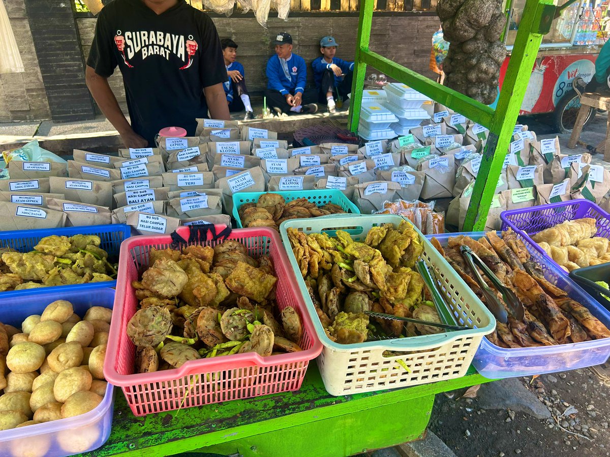 🐻🐻 tweet media