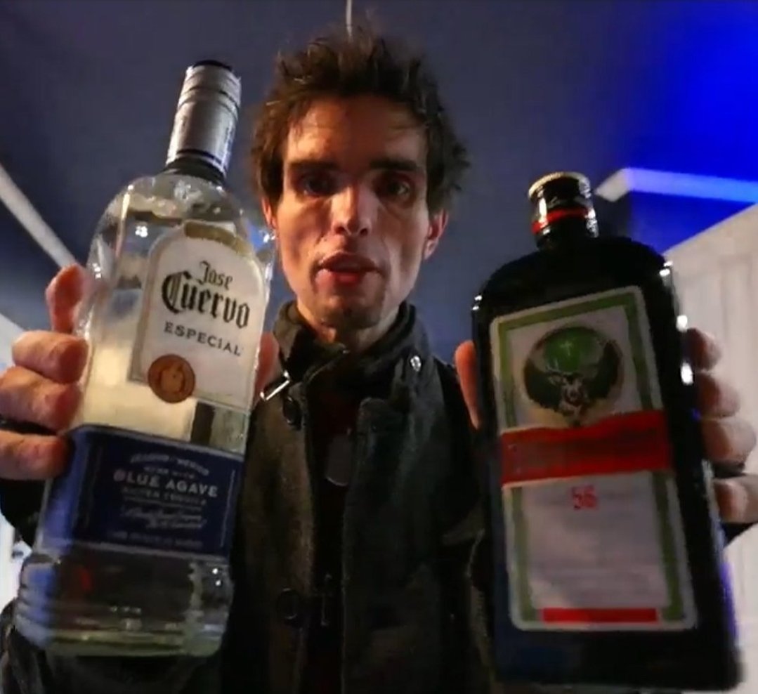 Dequavis Kush tweet media