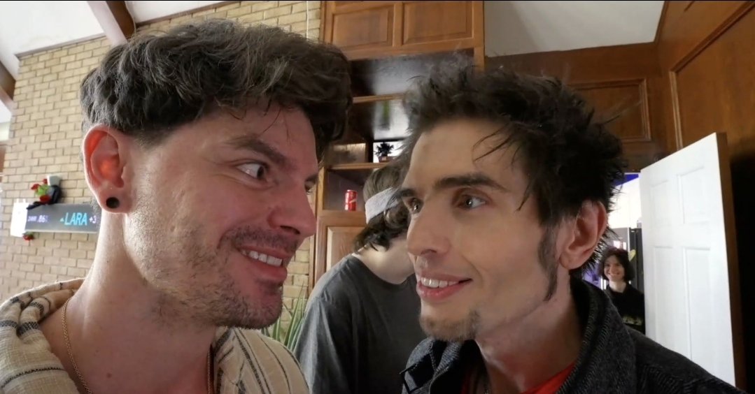 Dequavis Kush tweet media