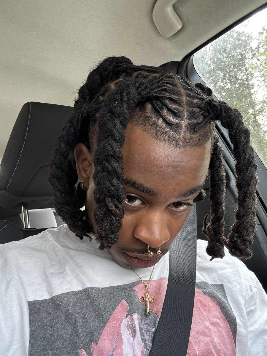 billieee 🫂 tweet media