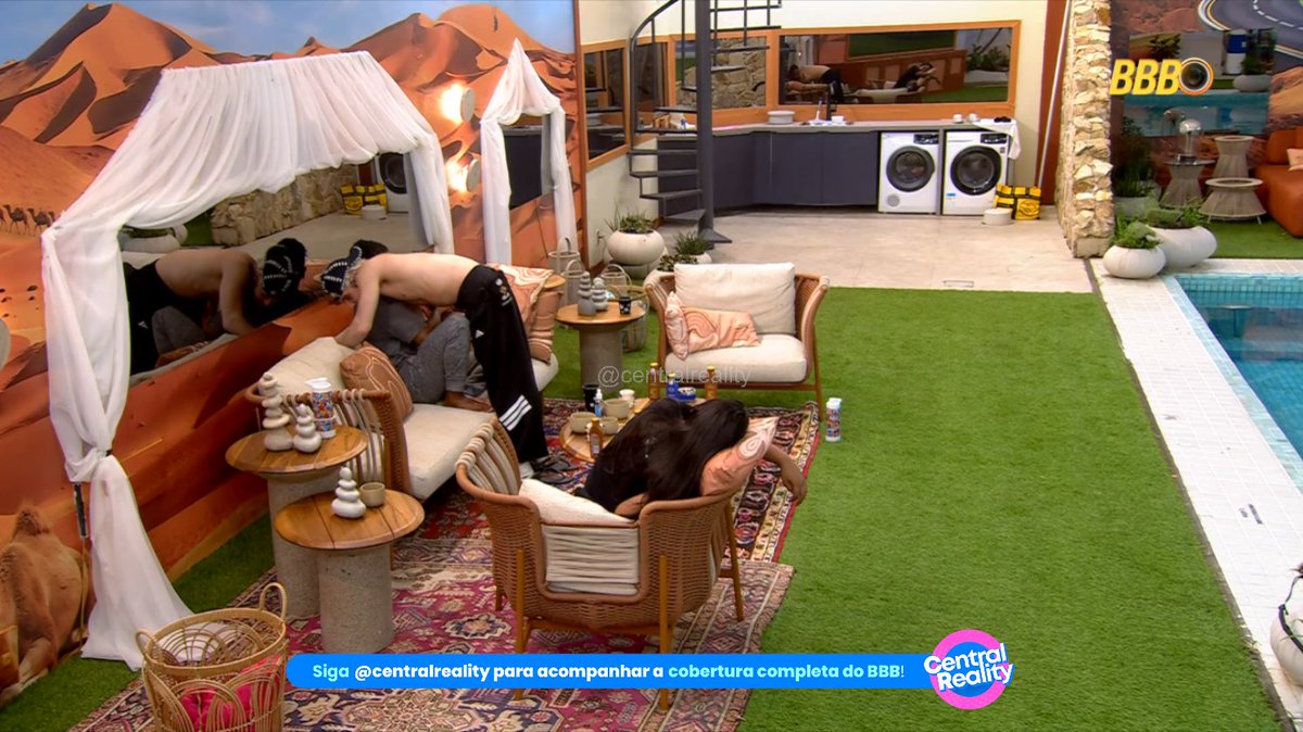 Central Reality tweet media