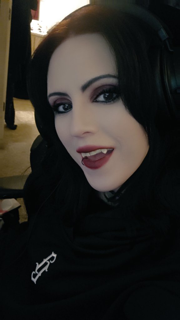 Vampy 🐈‍⬛❤️ | Vcryptid tweet media