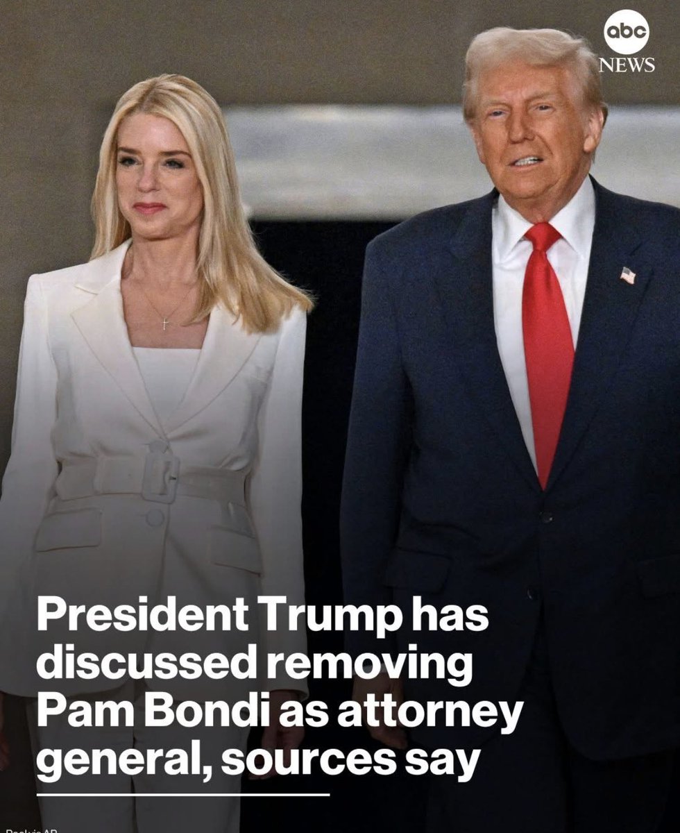 AnnieForTruth's tweet photo. Will it be bye-bye Bondi?!! 
https://t.co/5yP3L3aROO https://t.co/jiHRIDOmIP