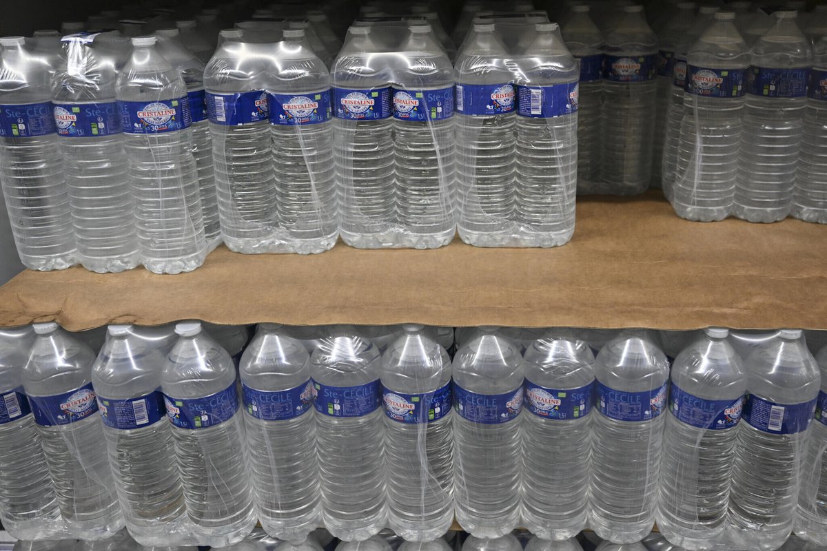 Le Parisien tweet media