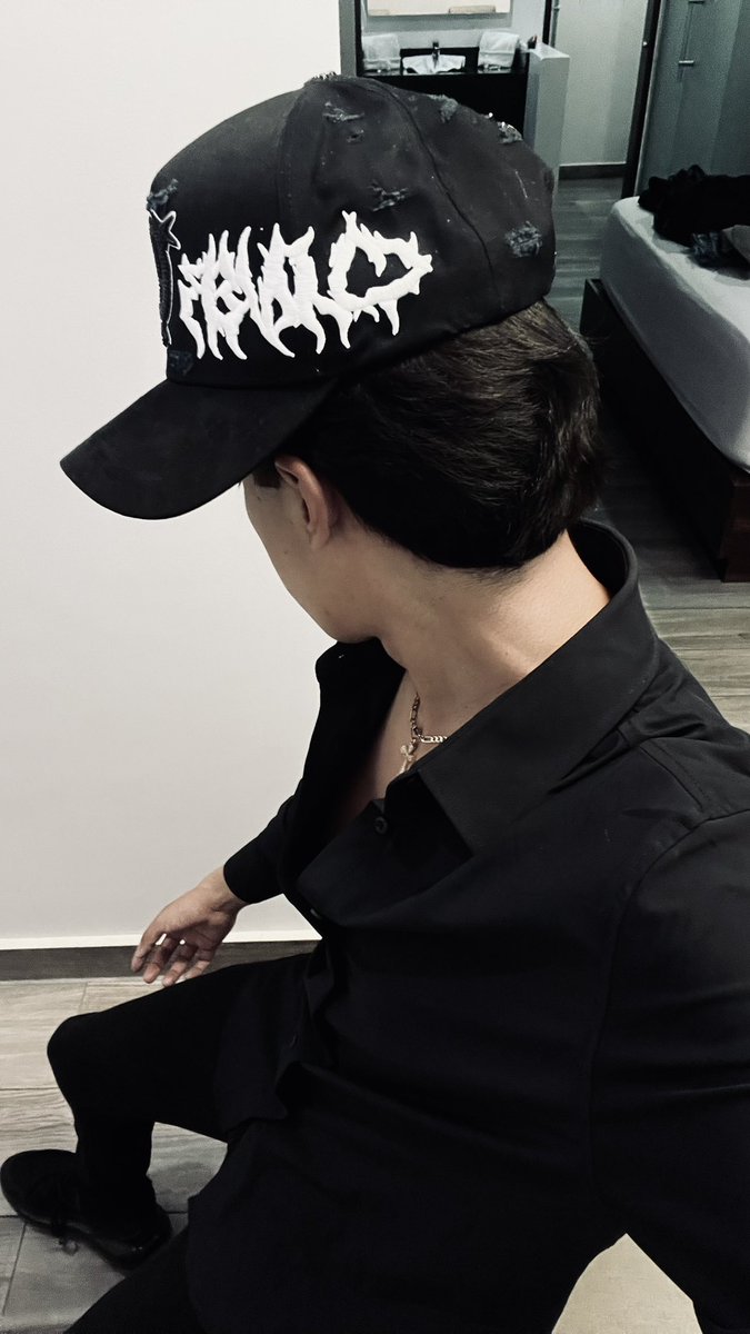 El Alucin777 tweet media