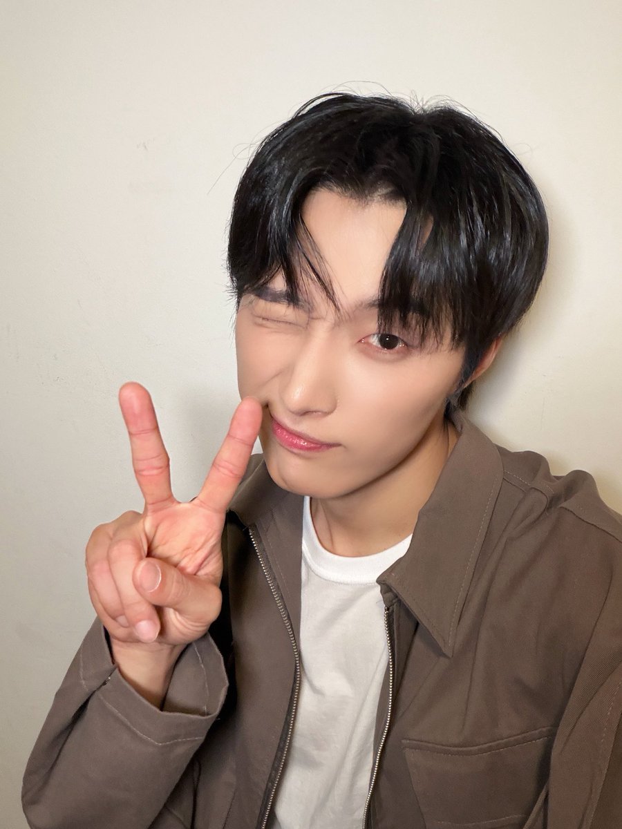 OMEGA X Official tweet media