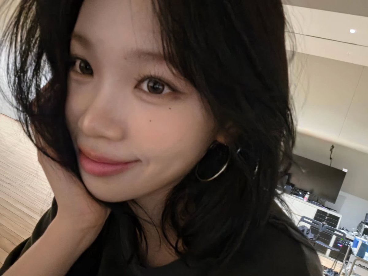 CHAEWON. tweet media