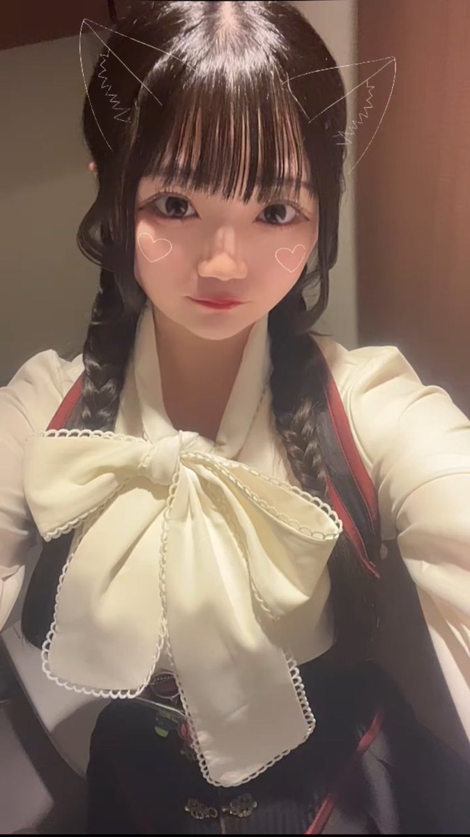 あんな tweet media