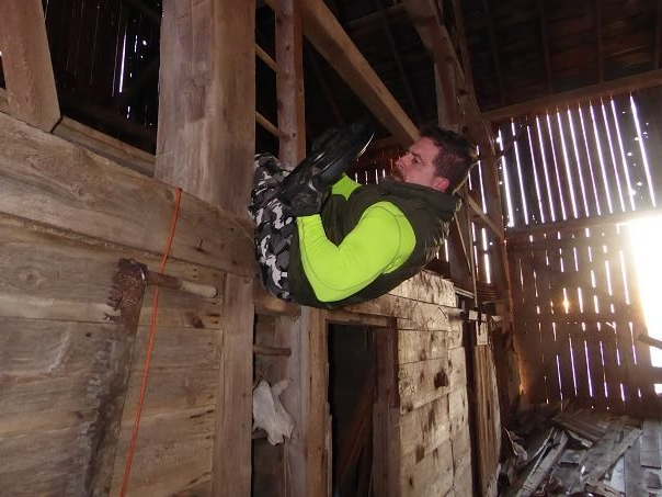 joshuaeeriksen's tweet photo. At the farm, using ironweight plate, go for a 3 set 37 rep per side hanging Russian twists then add progressive resistance overload for desired effect. #Romans8:37 #fitforfixin2026 #fattofitnoquit #fightyoflight #fababs #icanucantoo #generationjoshua

@ https://t.co/ae8xZ68tAg https://t.co/QBeuKRQwBH