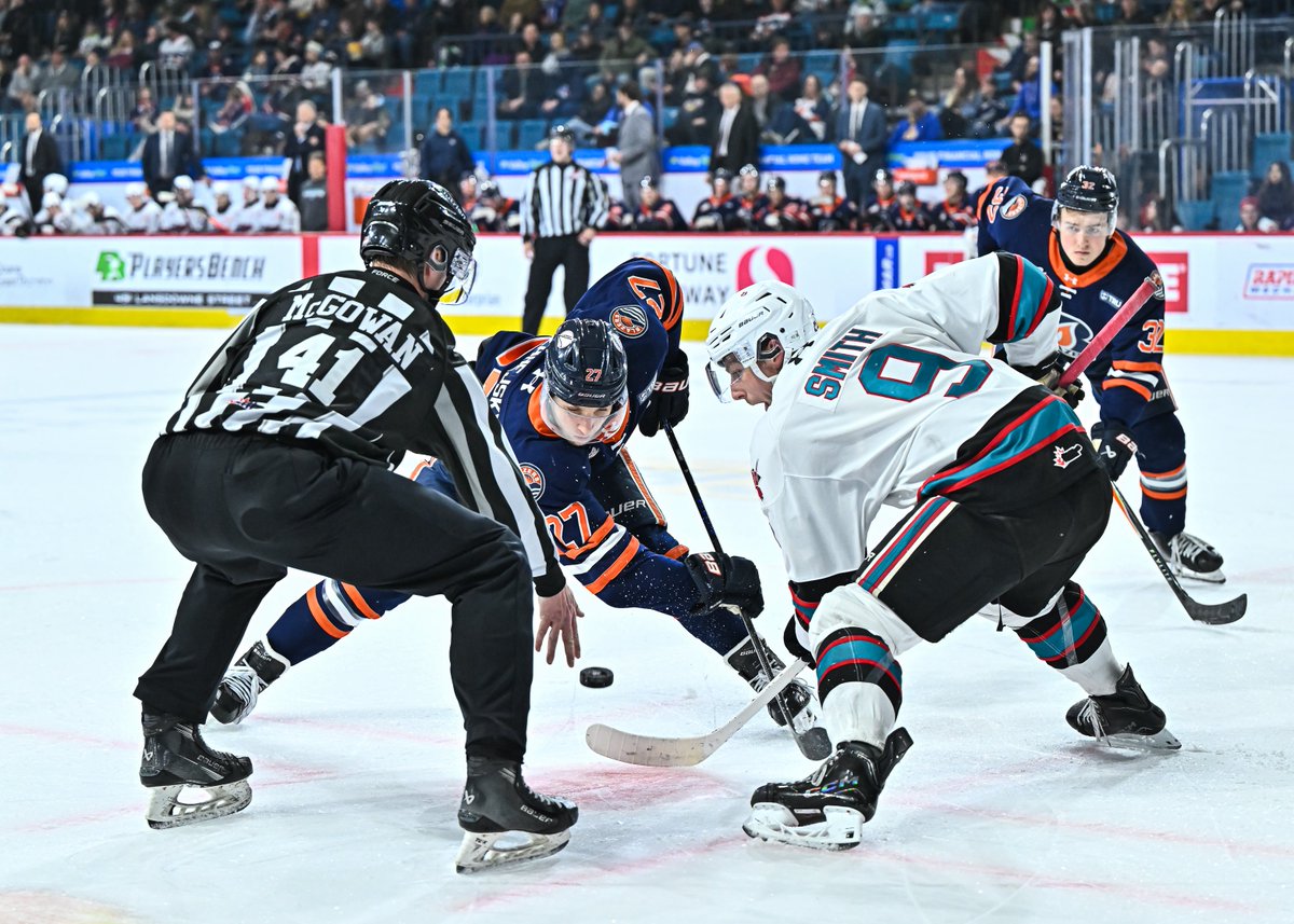 blazerhockey's tweet image. That’s a wrap on the 2025-26 season. A special shoutout to BlazerNation for your support throughout the season. 🧡💙

📸 @B_Johnson_Pics