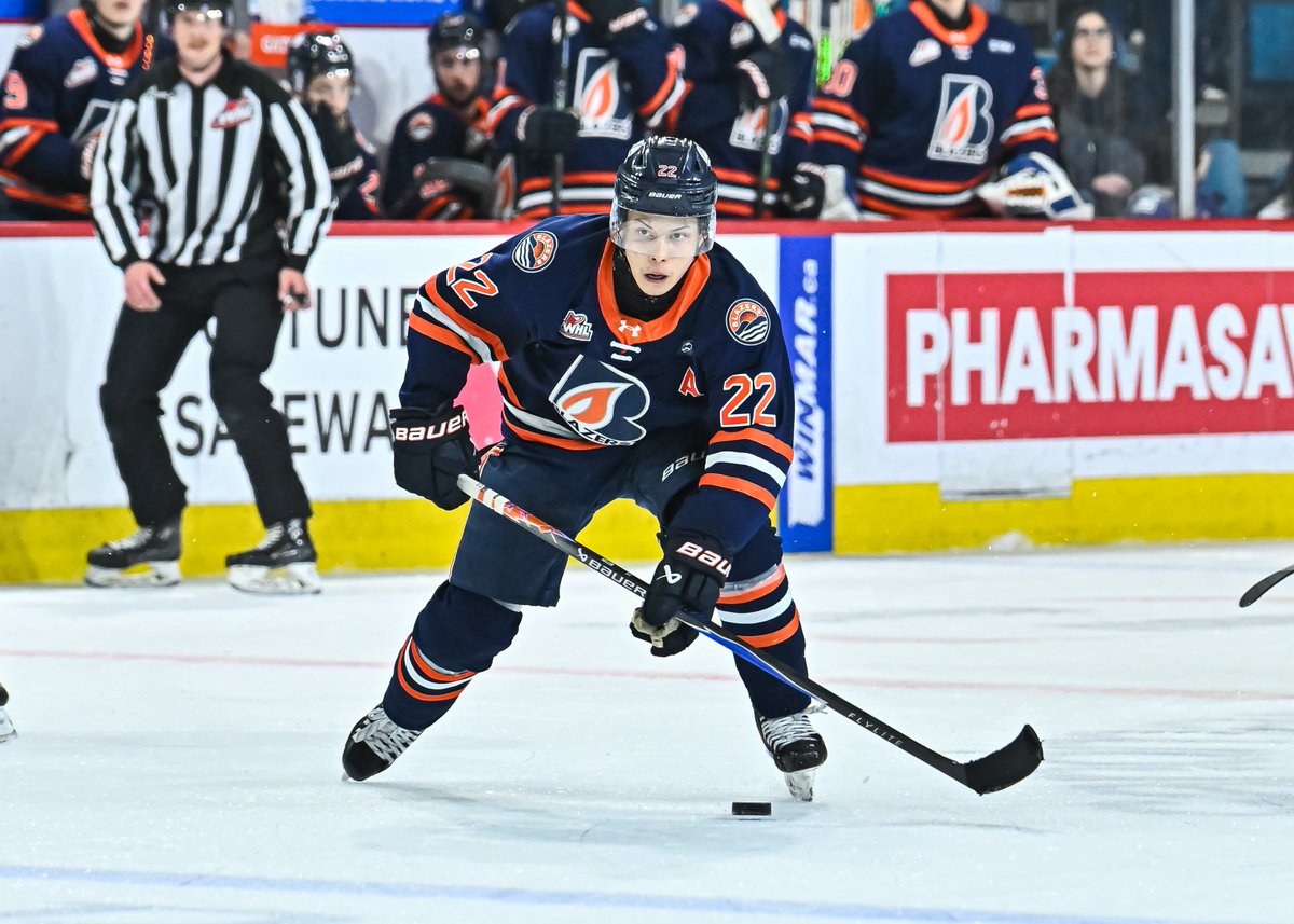 blazerhockey's tweet image. That’s a wrap on the 2025-26 season. A special shoutout to BlazerNation for your support throughout the season. 🧡💙

📸 @B_Johnson_Pics