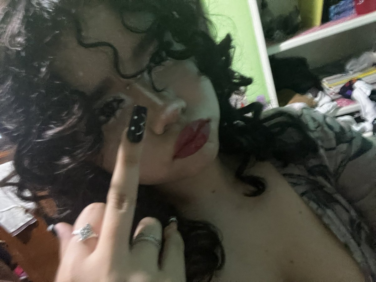 𝒶𝓃𝑔𝑒𝓁.⋆♱⃓ tweet media