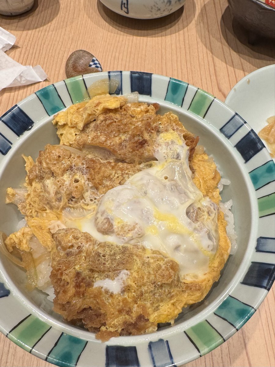 もぐもぐ https://t.co/gY3LAaF0lv