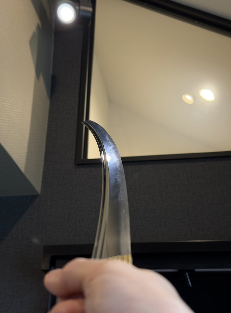 刀箱師 | 中村圭佑 | 展示ケース作家 | 刀とくらす。 tweet media