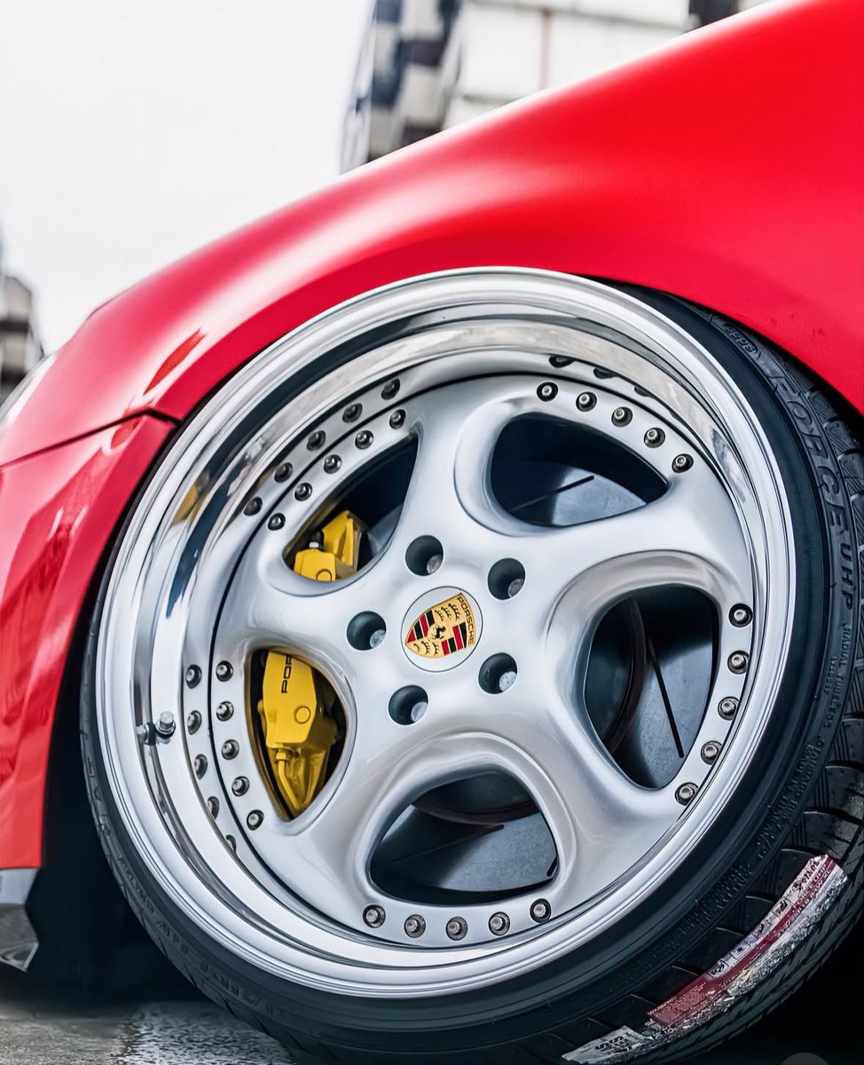 EpicDubs's tweet image. 👑 CamberGang 

#VW #Volkswagen #Mk5 #VwGolf #Mk5R32 #VR6 #Porsche #SplitWheels  #Stanced #DubLife