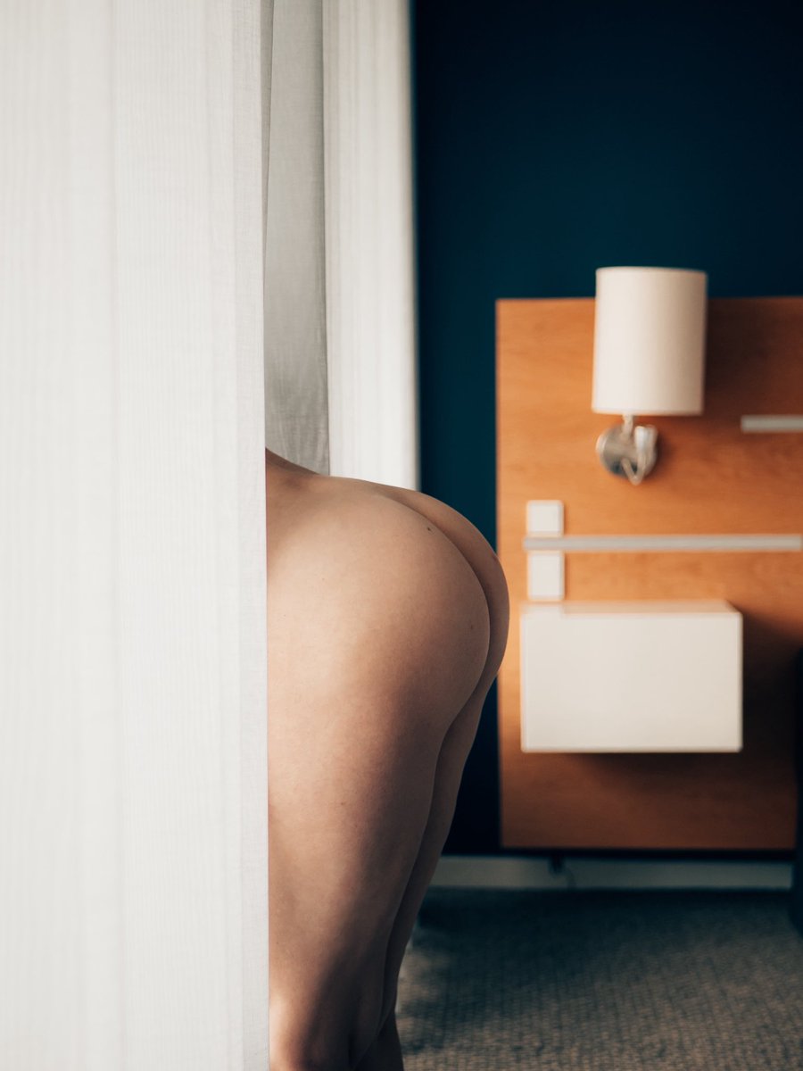 A delayed #humpday post… 

Abtonnesenfreelance on IG.

If you like it; like, comment, share, follow.

#woman #nude #nudeart #sensual #body #sensuality #beauty #artnude #model #beautiful #naked #fineart #erotic #artisticnude