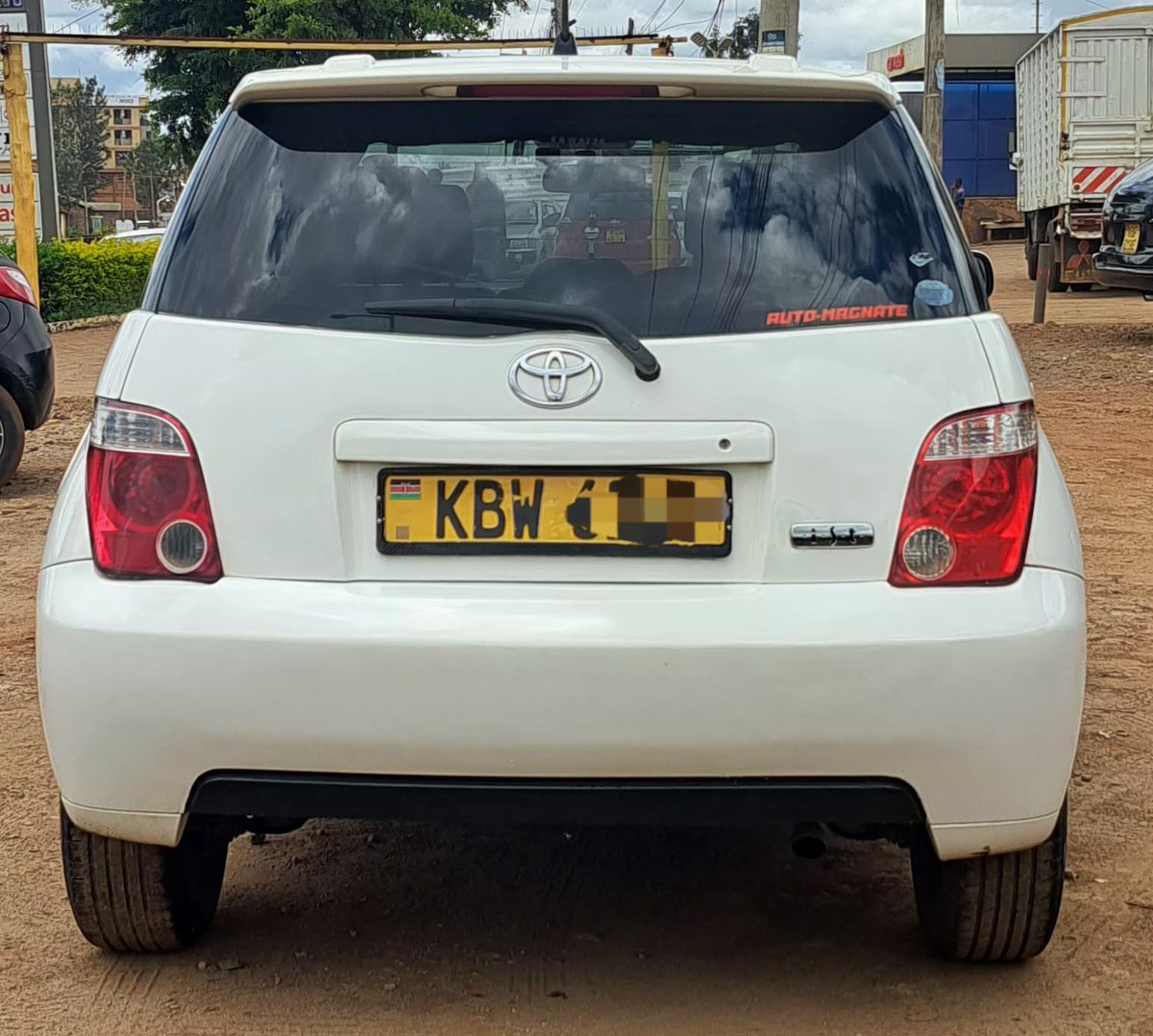 Embu Car Deals🗨 tweet media