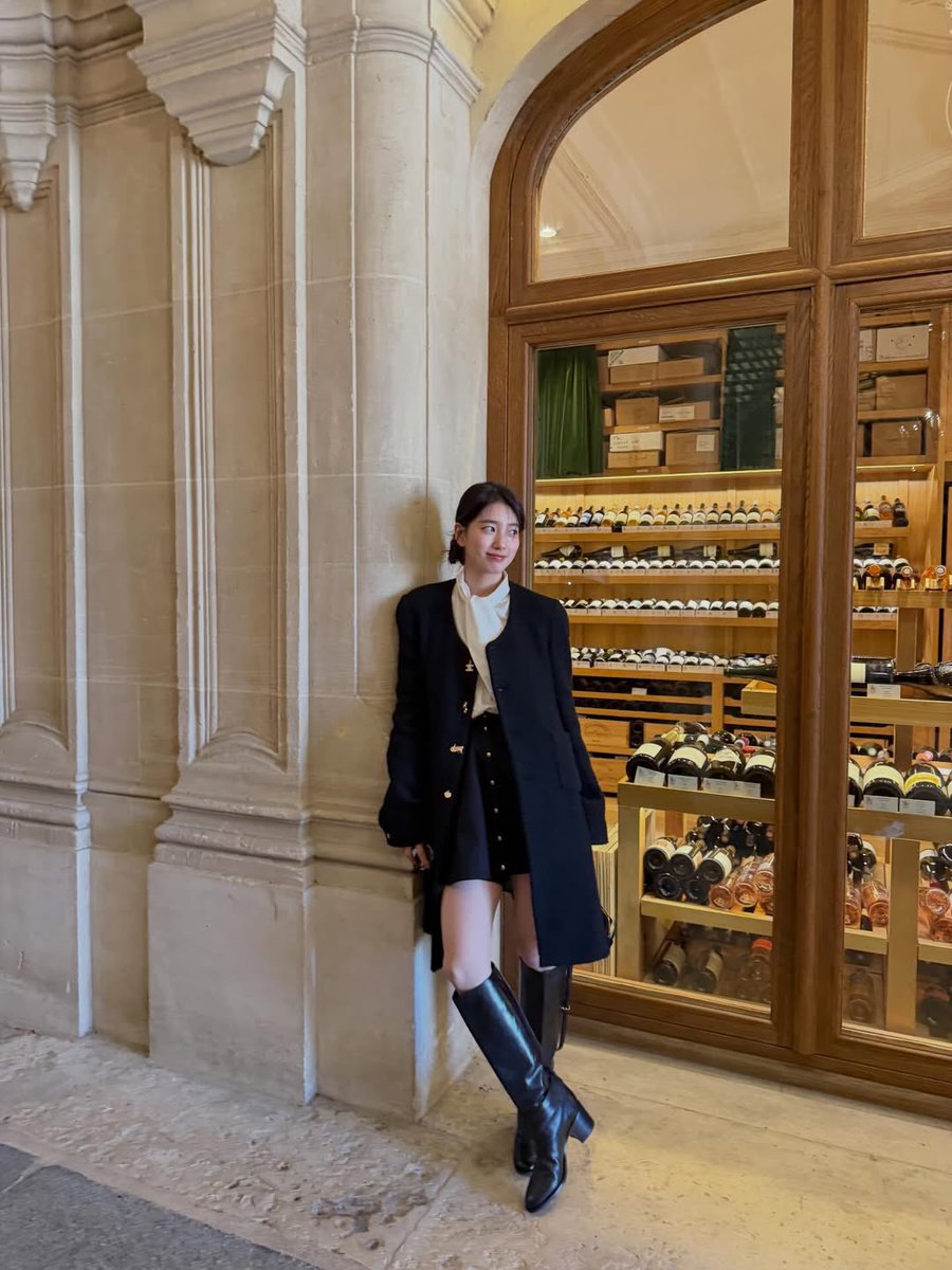 𝖡𝖺𝖾. tweet media