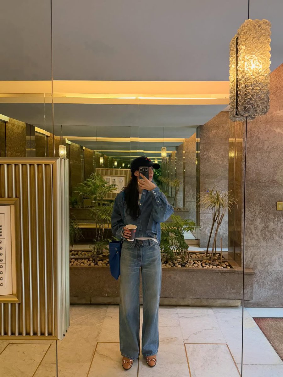 𝖡𝖺𝖾. tweet media