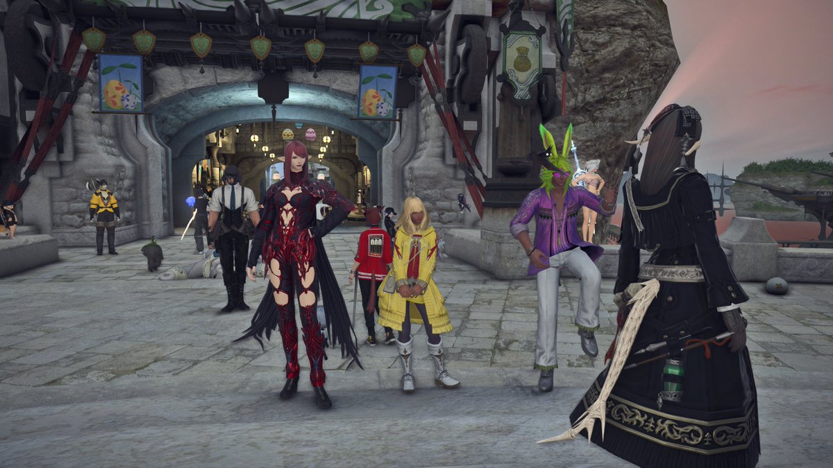 AionAeternitas's tweet photo. Shenanigans with the FC. If you ever see us around Jenova, come say hi 😂
#ffxiv #ff14 #DancingGreen #ダンシング・グリーン #エヘーヤ #Viera #ヴィエラ #hyur #ヒューラン #Elezen #エレゼン #ヴァンプ・ファタール #ハニー・B・ラブリー #VampFatale #HoneyBLovely https://t.co/iF9gcLDIpt