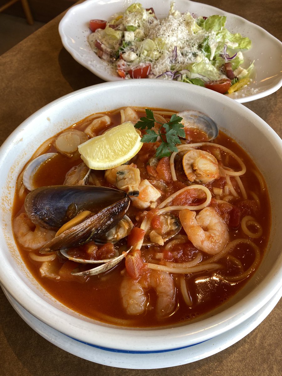 ローランぺりお tweet media