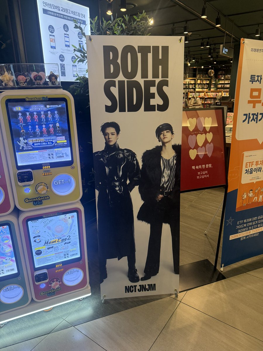 JenoIced's tweet photo. JNJM Promo still going strong in Seoul 💪

#NCTJNJM #BOTHSIDES
#NCTJNJM_BOTHSIDES https://t.co/Q8To02miyA