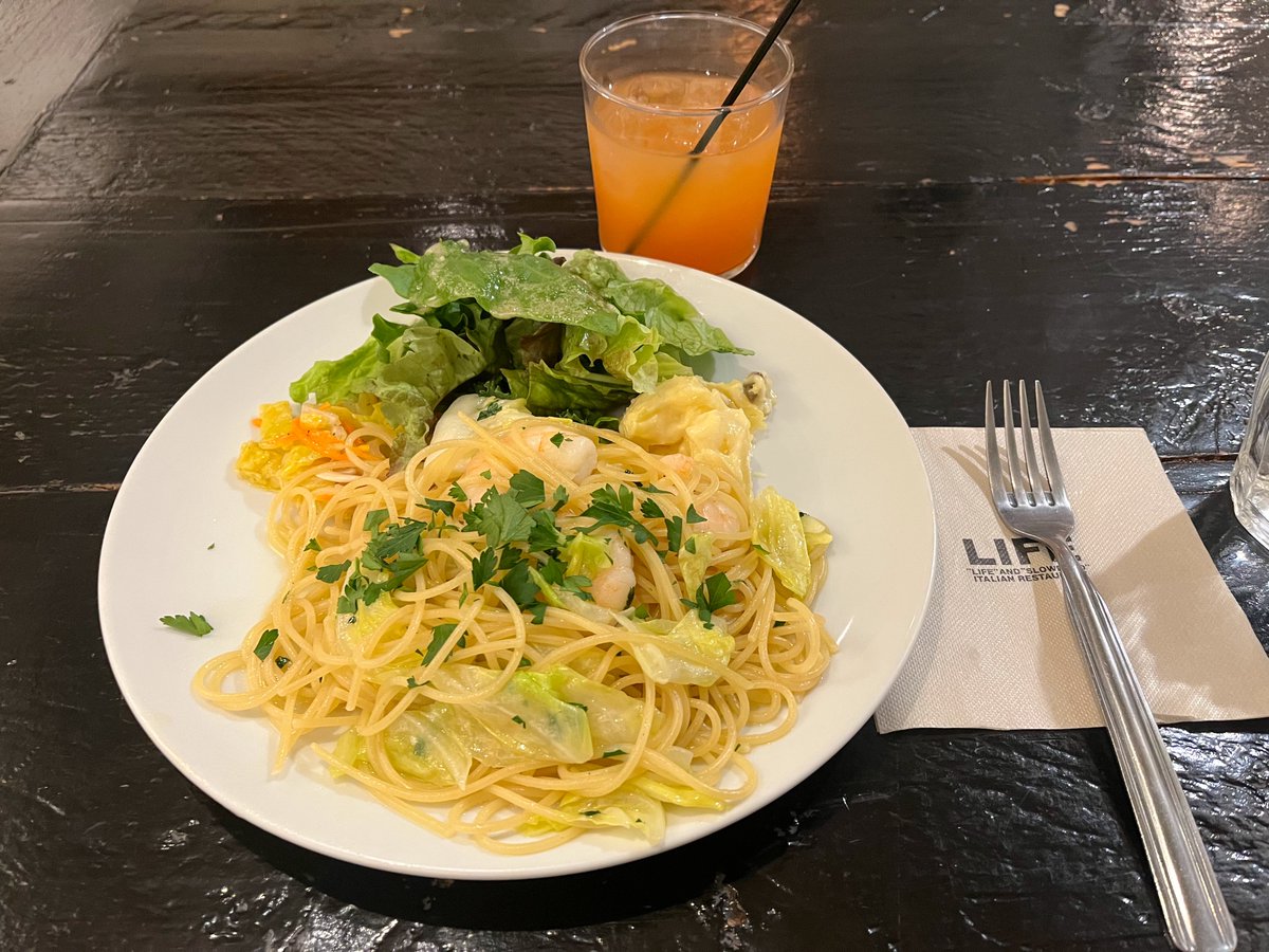 あやめ tweet media