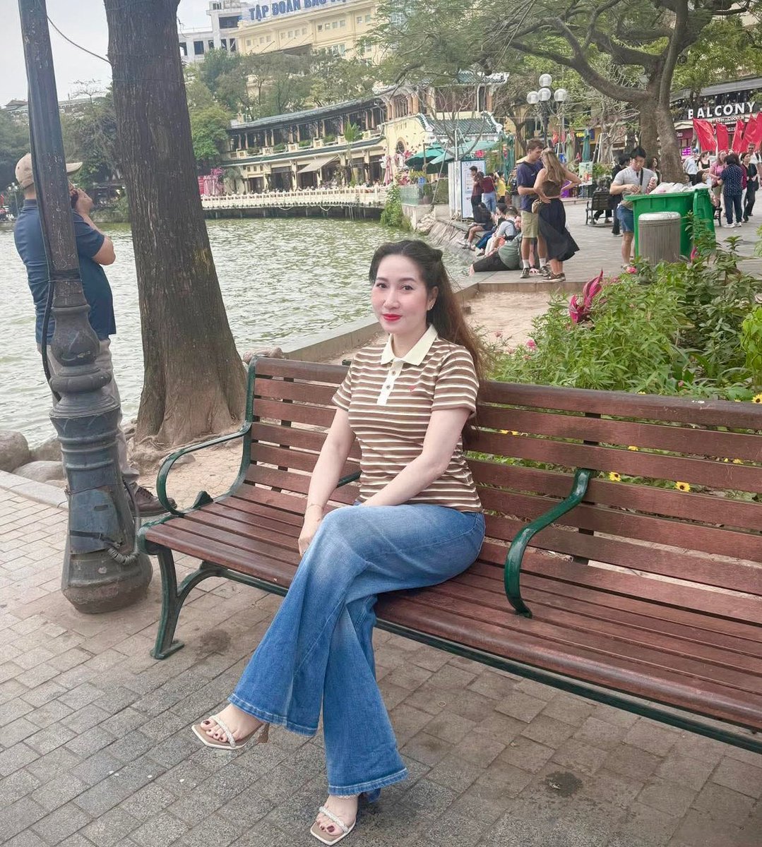 Sương Nguyễn tweet media