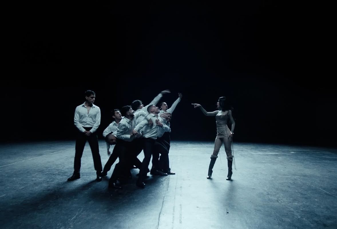 slut pop tweet media