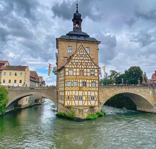 Natallia_Planet tweet media