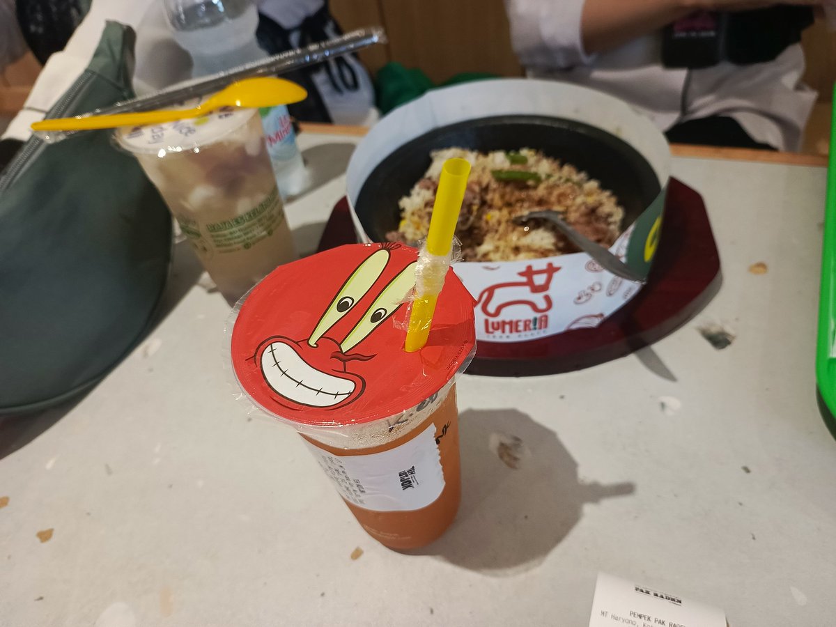 e g a 🍉🍋✨ #KSK_OFFTHEMAP tweet media