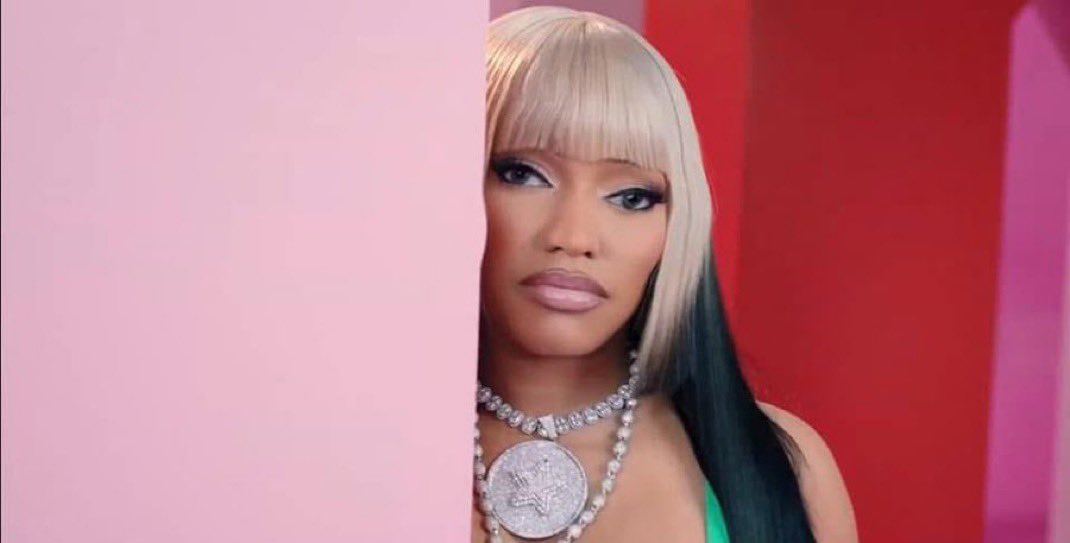 Tommy Pickles tweet media