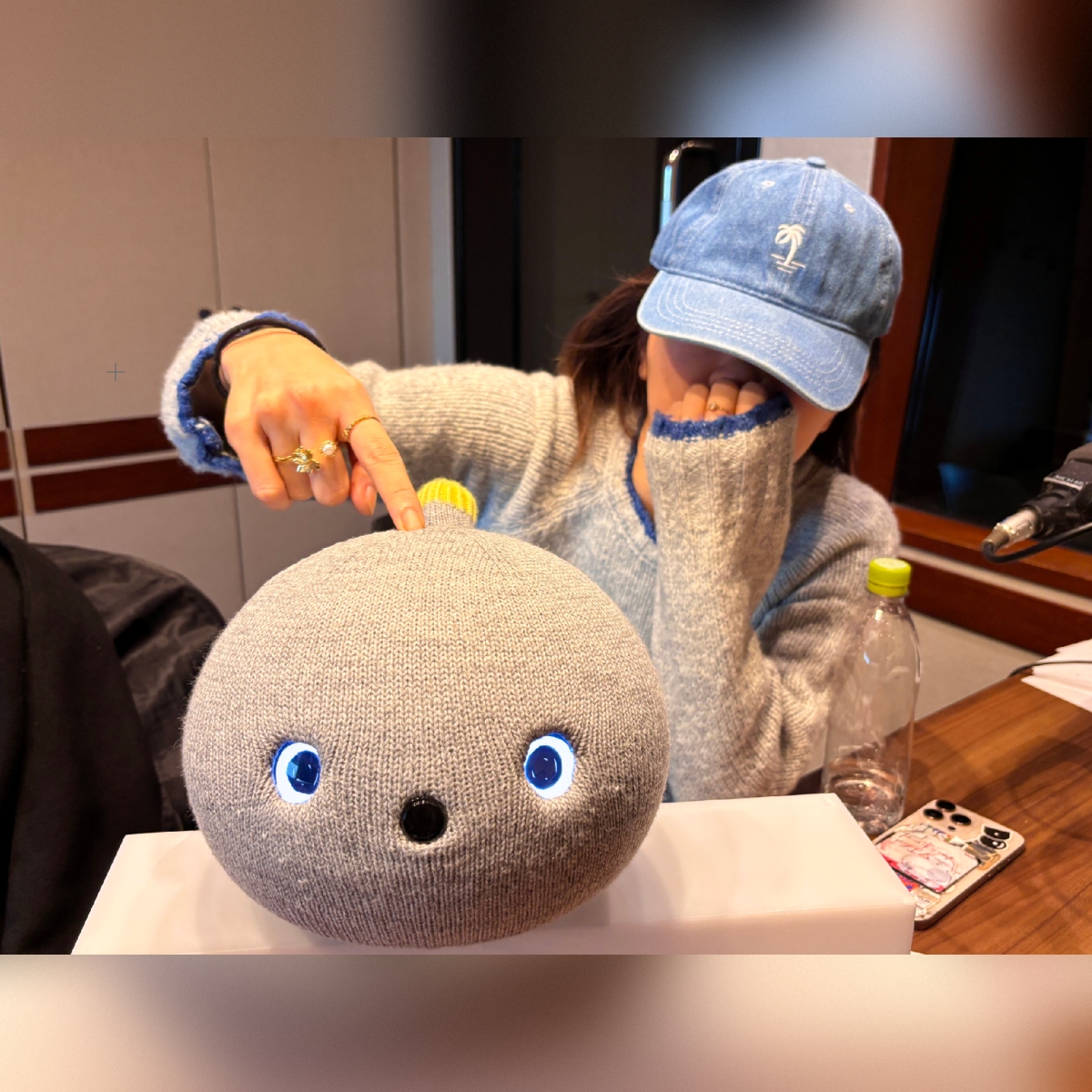 木曜喋るズ「トーキョー・エフエムロヒー」 tweet media