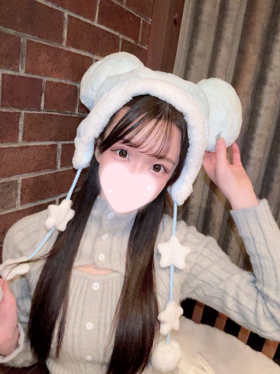 a_sahi____'s tweet photo. 春服買わずに夏服買ってしまった、気が早い( ◠‿◠ ) https://t.co/7xQpmjilep