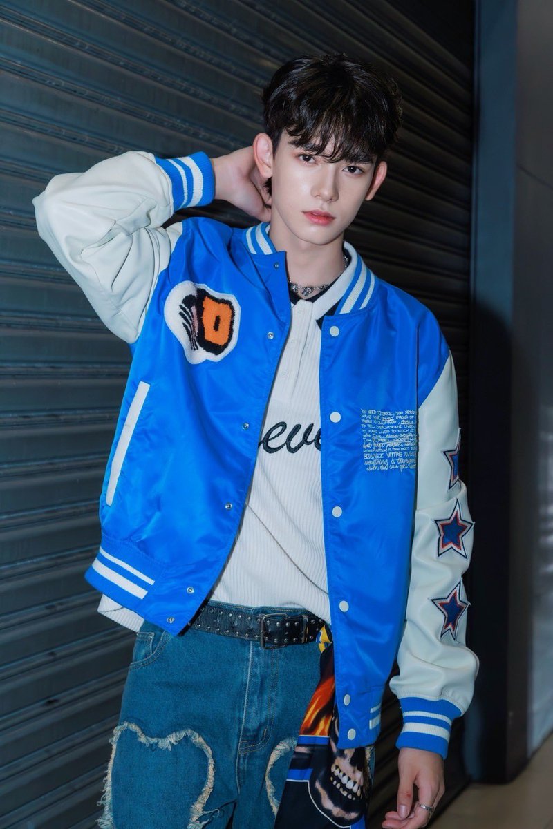 illuminate ✦ tweet media