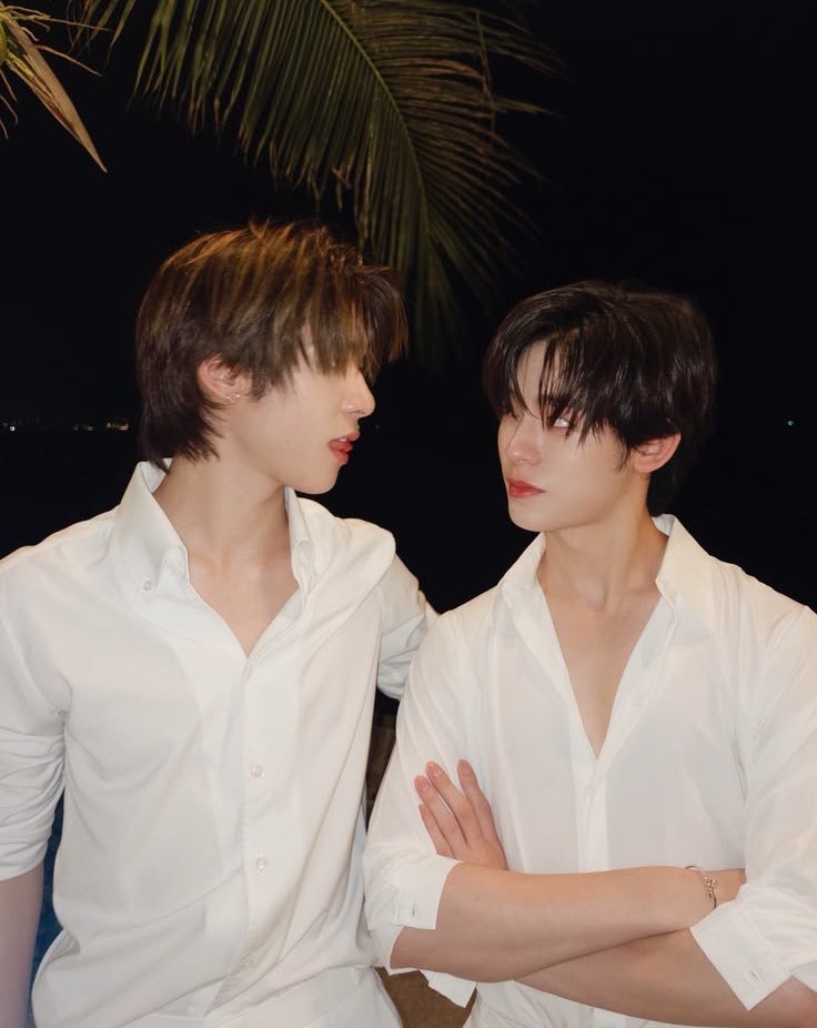 hanni ★ | teeteepor ♡ tweet media