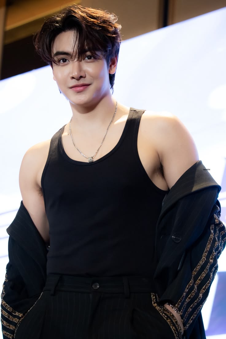 Chen_italy tweet media