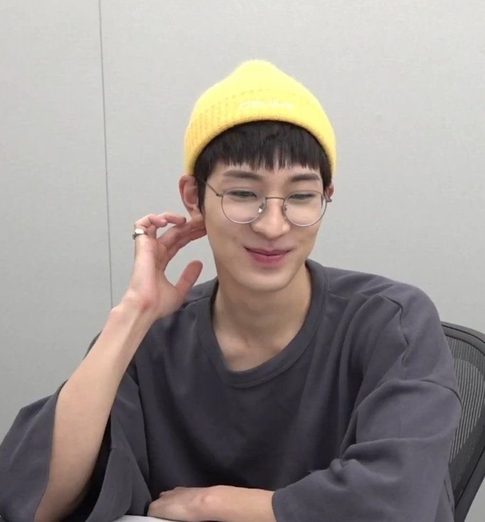 match point! 🏐 part 3! 
commissioned fic by <a href="/hi_BrightxWin/">Arnz|| ArmyCarat 🥺💙🩷 Mis namiss koSeventeen :(</a> 
tagalog #minwon au ao3 

3/3, word count: 6.5k

🏷️: sports romance, vball players minwon, outside hitters!mw, atenian!mg, thomasian!ww, enemies to friends to whatever, landian toda max! 

🔗 archiveofourown.org/works/82123051…