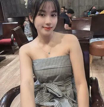 Thu Hoài tweet media