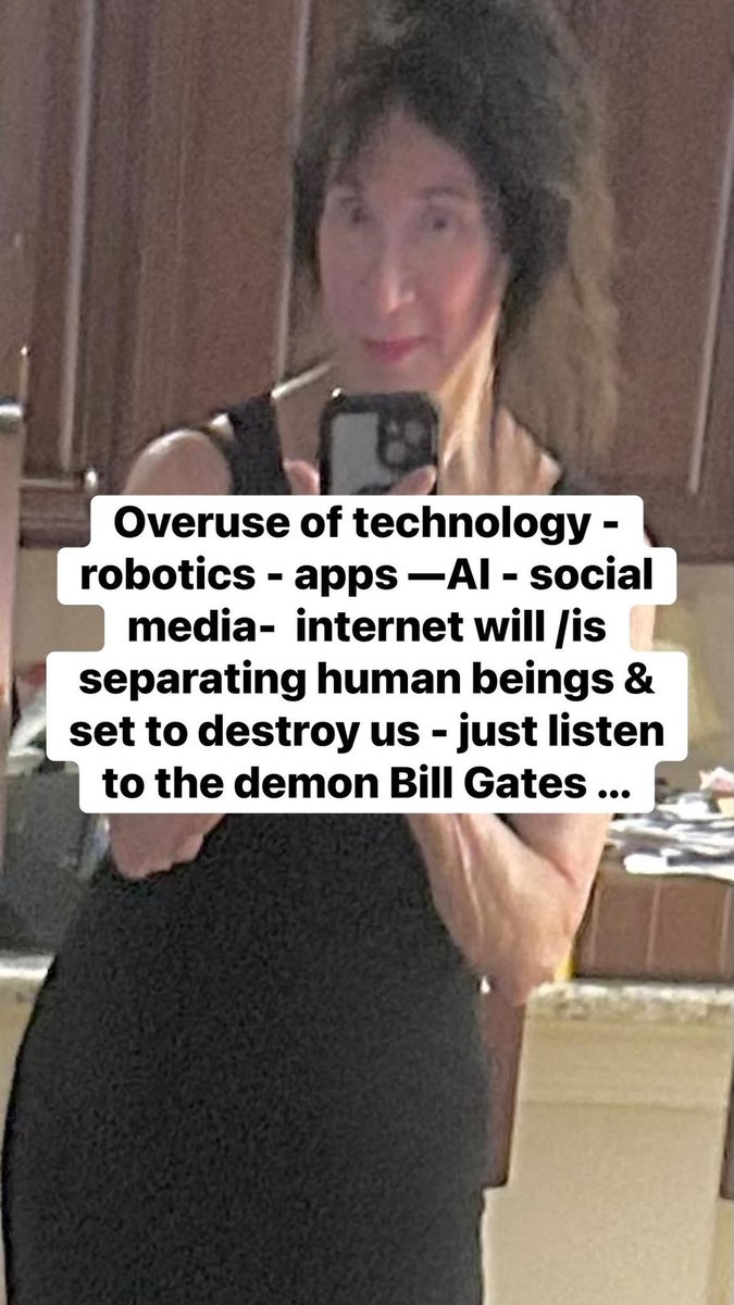 WomenExplode tweet media