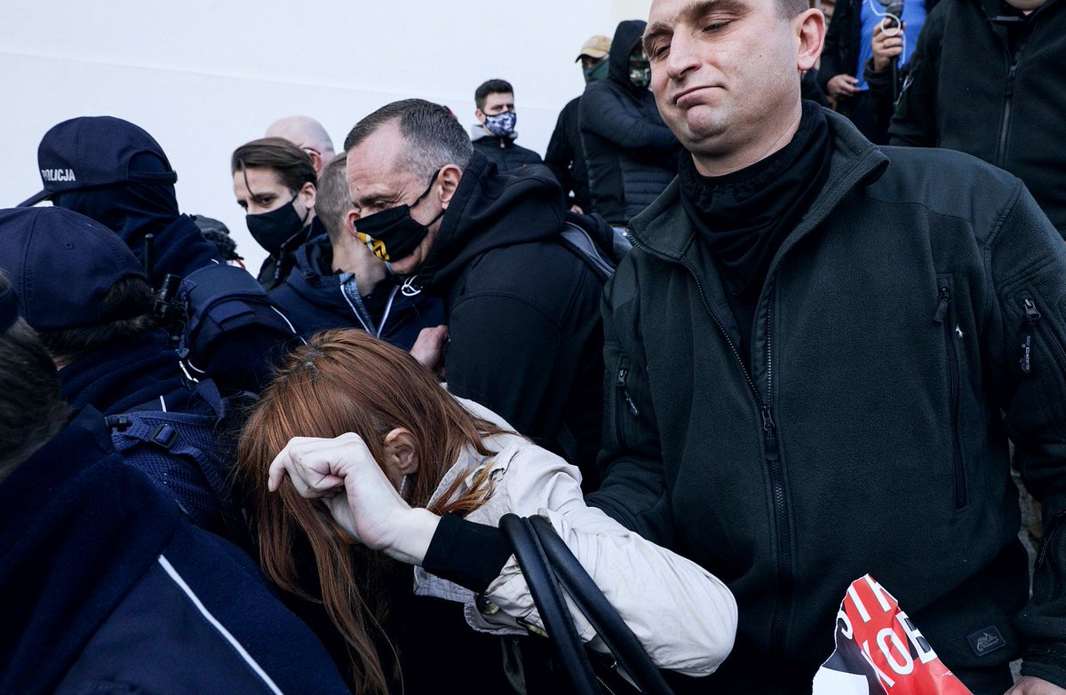 Ośrodek Monitorowania Zachowań Rasistowskich tweet media